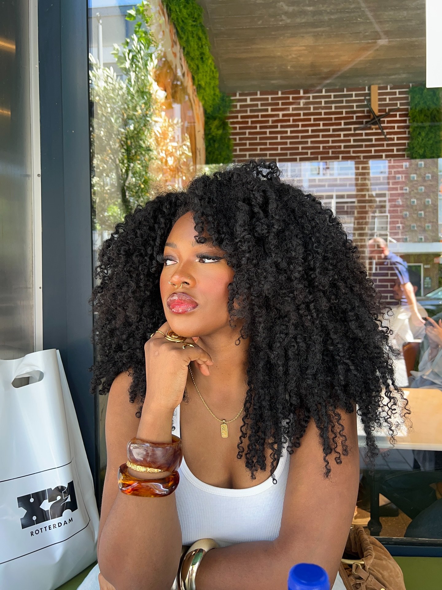 Voluminous Curly Shag with Defined Curls