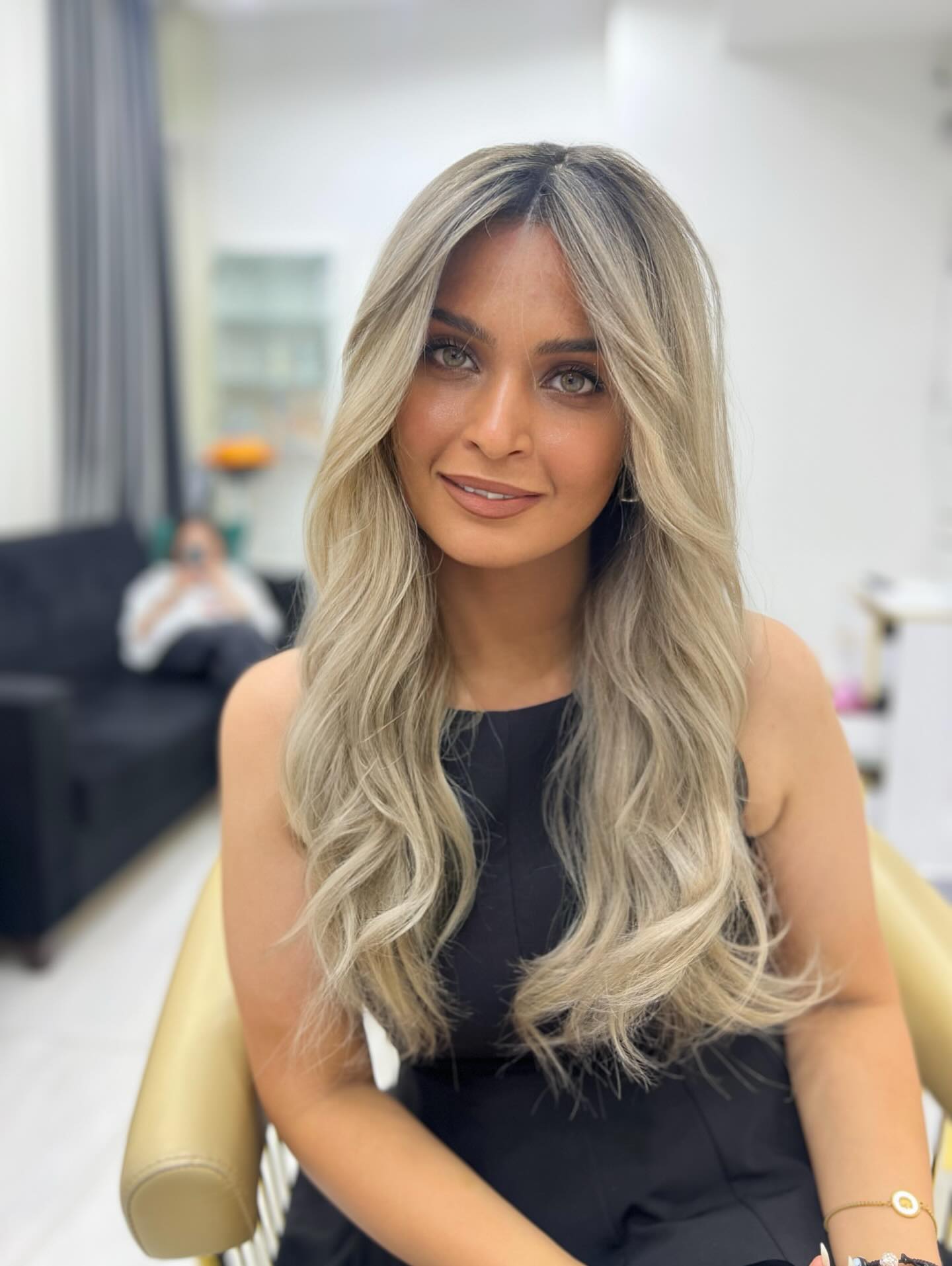Soft Silver Waves with Face-Framing Layers