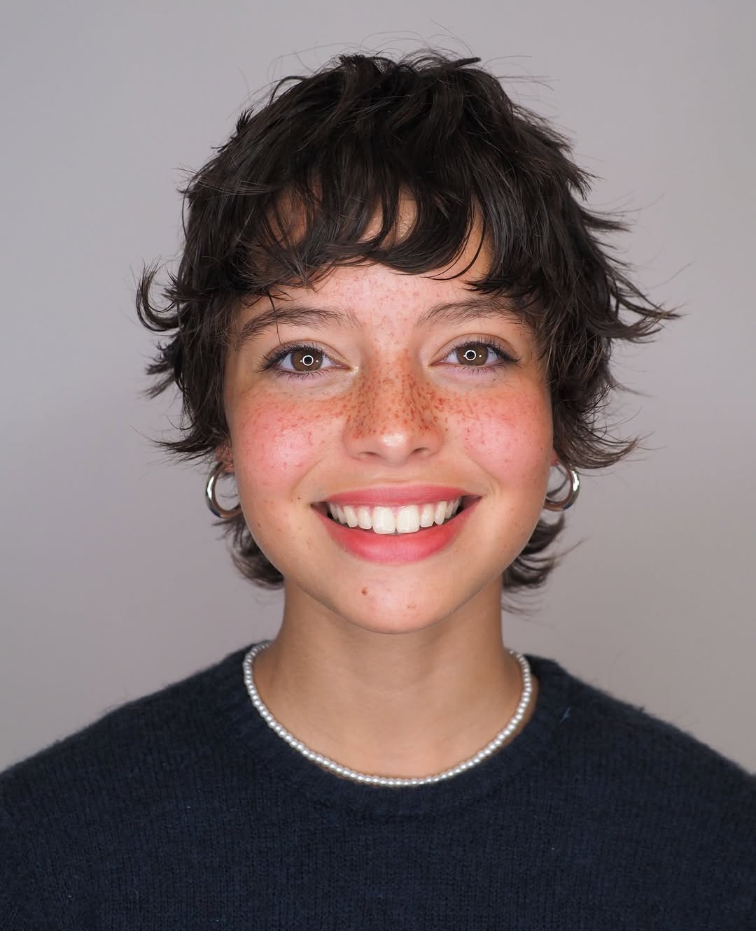 Playful-Short-Curly-Bob-with-Natural-Texture