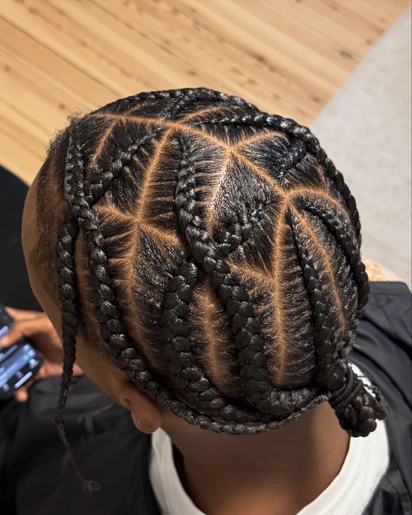 Intricate Geometric Braids with a Sleek Finish