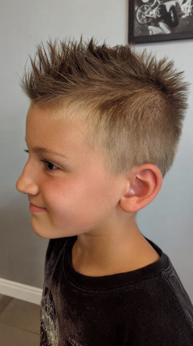 Edgy Spiked Top with Precision Fade