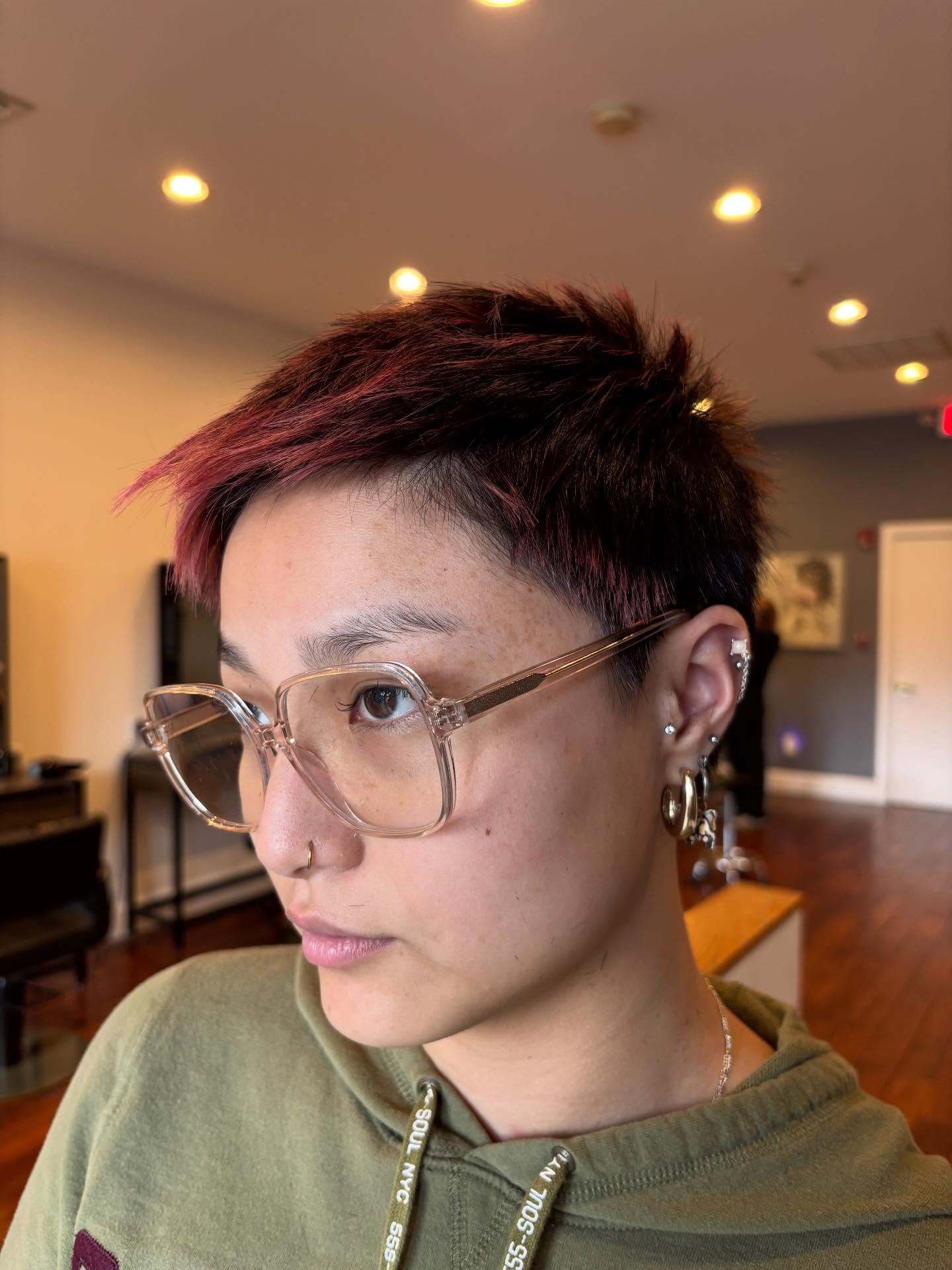 Edgy Textured Pixie Cut with Subtle Burgundy Accents