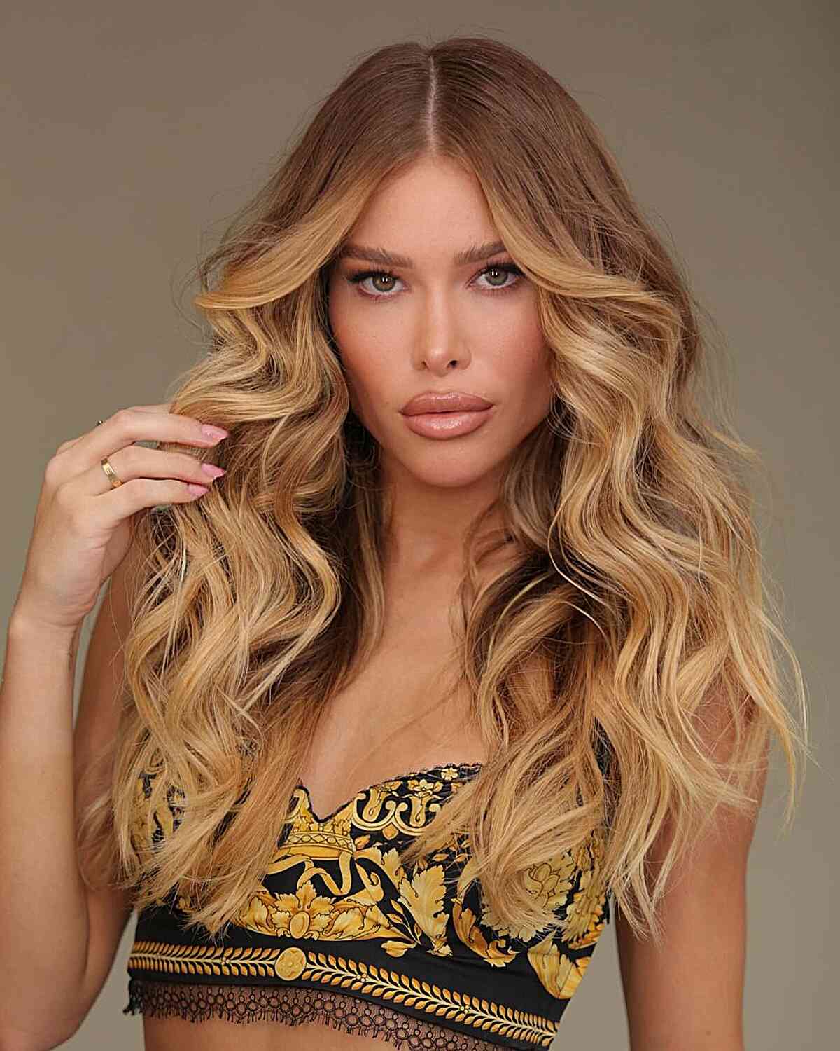 Golden Long Beach Waves Hairstyle