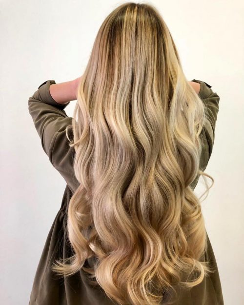 24 Long Wavy Hair Ideas That Are Freaking Hot In 2020
