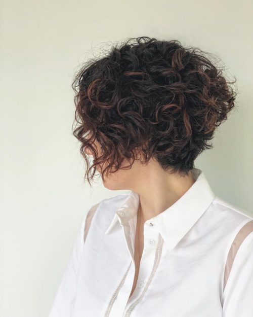 Top 17 Wedge Haircut Ideas For Short Thin Hair In 2020