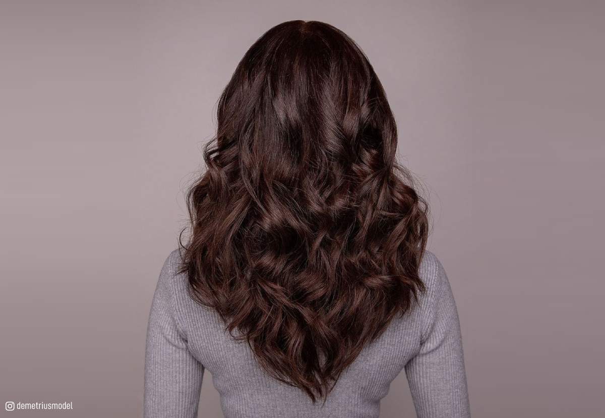 Image of Wavy haircut for long hair