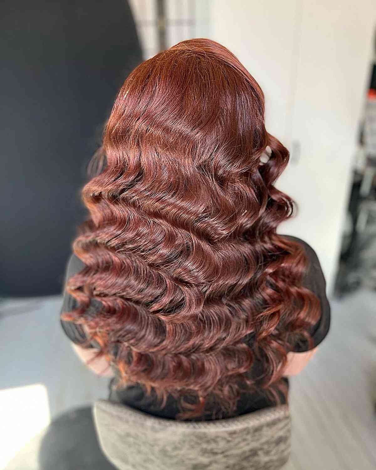 Longer Hollywood Bouncy Red Waves