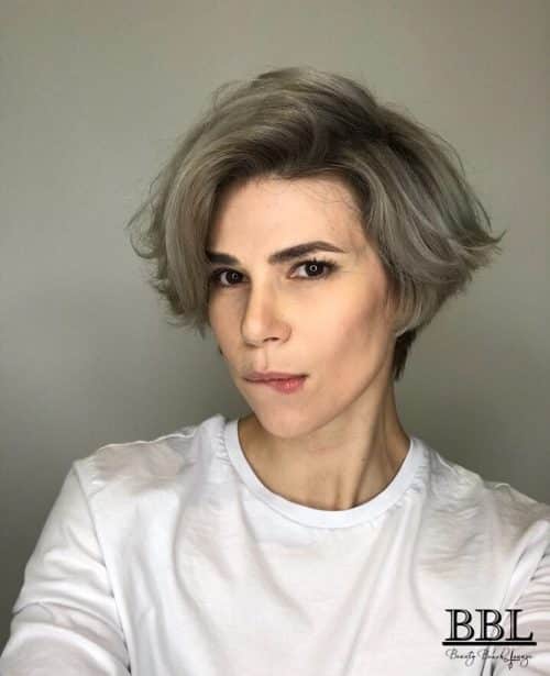 Top 17 Wedge Haircut Ideas For Short Thin Hair In 2020