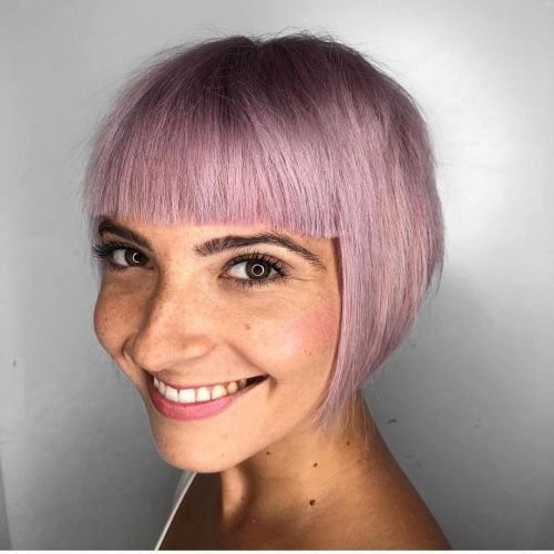 A small bob amongst bangs is an edgy small haircut amongst lengths falling anywhere betwixt the 17 Hottest Short Bob Haircuts amongst Bangs