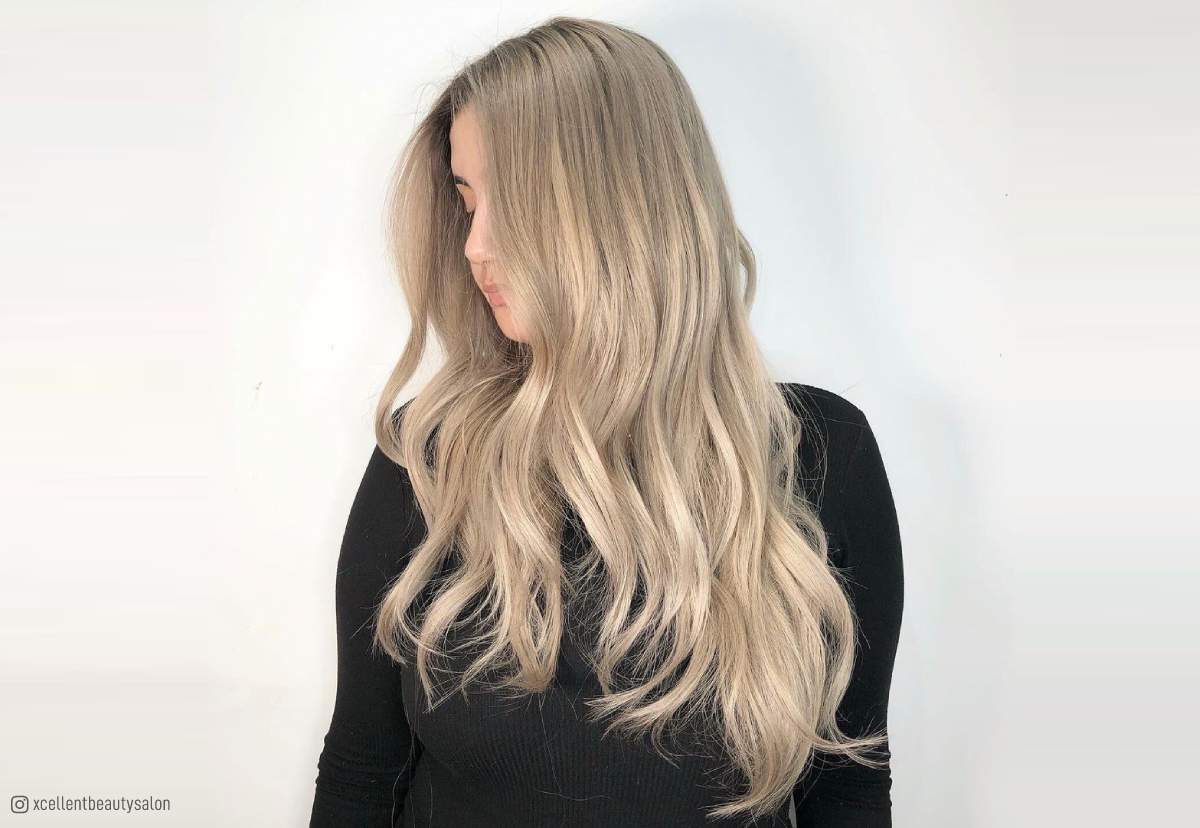 Ny ankomst kapitalisme Se igennem Light Ash Blonde Hair: What It Looks Like + 26 Trendy Examples