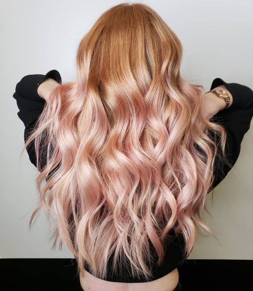 Bubblegum in addition to cotton wool candy dreams are only a dye project away amongst pastel pinkish pilus The 12 Prettiest Light Pink Hair Color Ideas