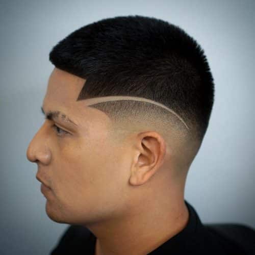 s a type of haircut where the hairline is cutting into a direct delineate The Line Up Haircut: sixteen Awesome Examples