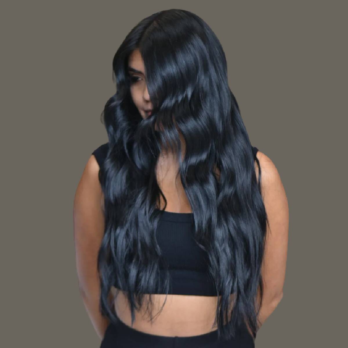 Image of Long blunt wavy hair black woman