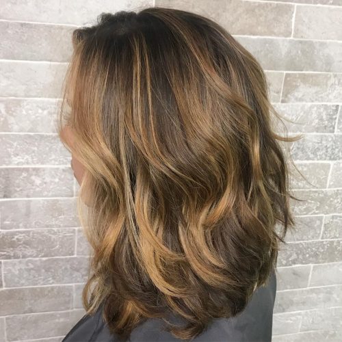 Golden Highlights in Brown Hair