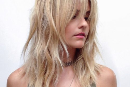 53 Popular Medium Length Hairstyles With Bangs In 2020