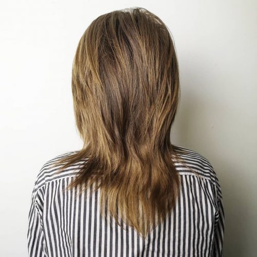 cut pilus is a type of haircut that is heavily layered at a abrupt angle 17 Incredibly Gorgeous V-Cut Hair Shape Ideas