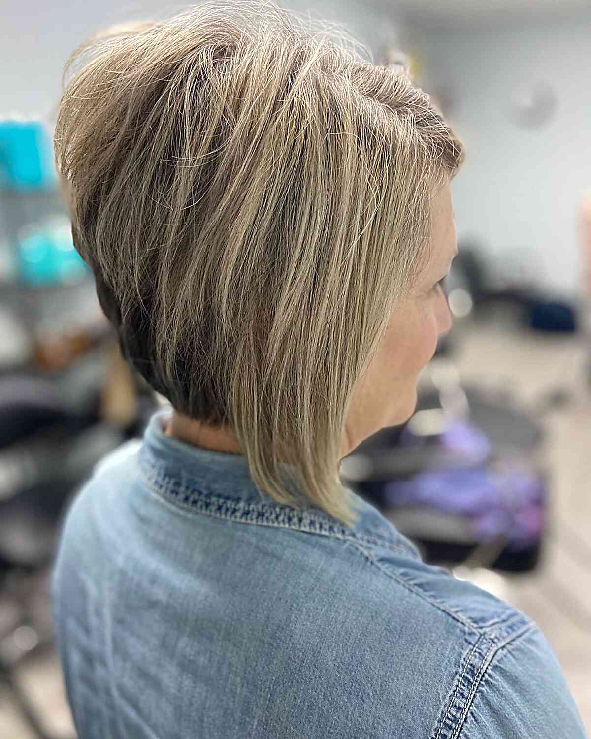 Messy A-Line Wedge Stacked Bob Haircut