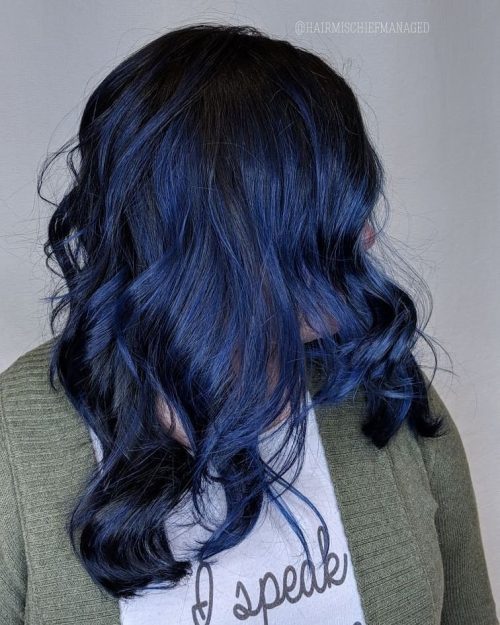 fascinating fashion pilus color that lets the rebel side of your personality hold upward expressed Dark Blue Hair Trend: fifteen Awesome Examples to Consider