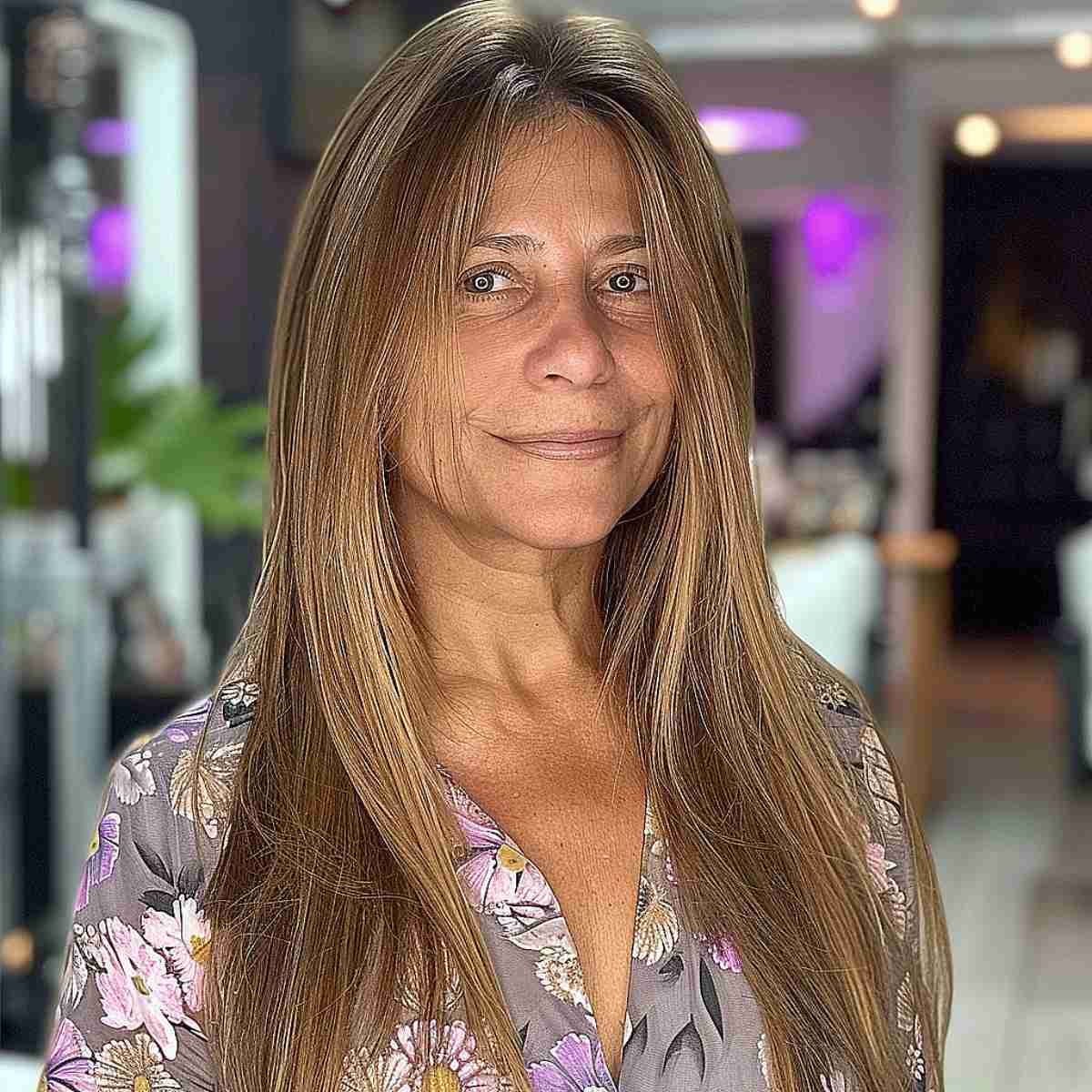 perfectly straightened cut for long thin hair