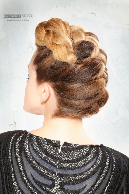  Bless your lucky stars the obsession amongst all things vintage continues 42 Pin Up Hairstyles That Scream “Retro Chic”