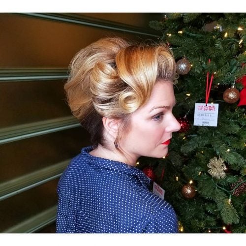  Bless your lucky stars the obsession amongst all things vintage continues 42 Pin Up Hairstyles That Scream “Retro Chic”