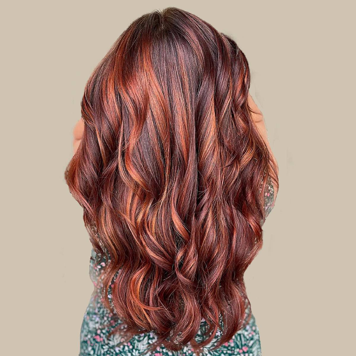 Discover 137+ burgundy hair with caramel highlights super hot camera