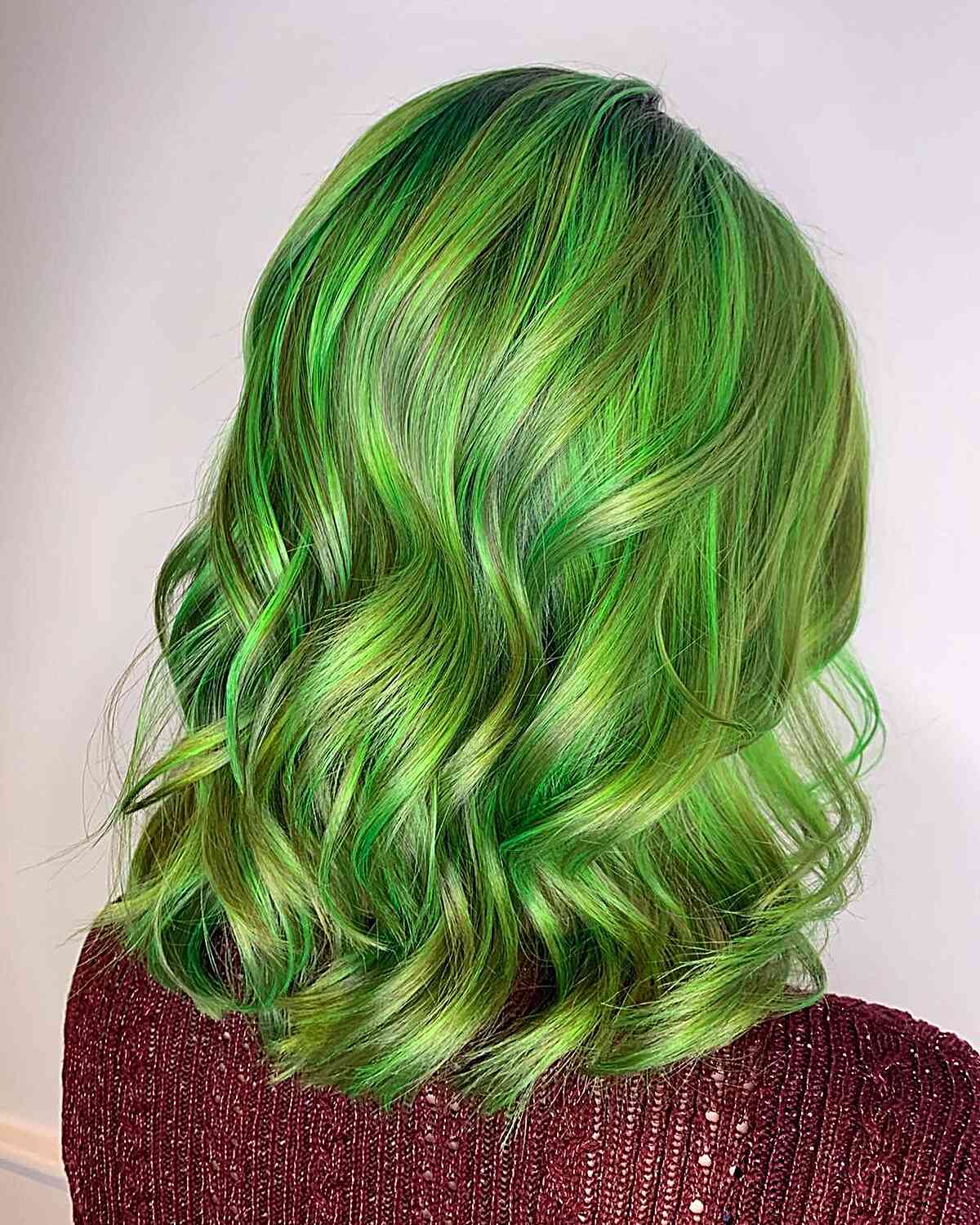 Rockabilly Green Shoulder Lengths