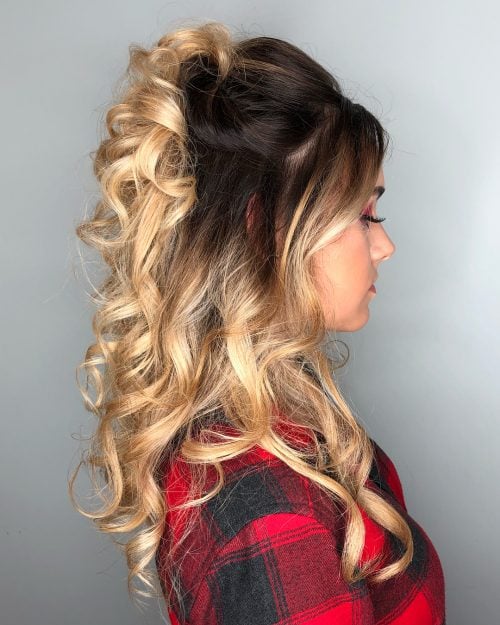 27 Prettiest Half Up Half Down Prom Hairstyles For 2020