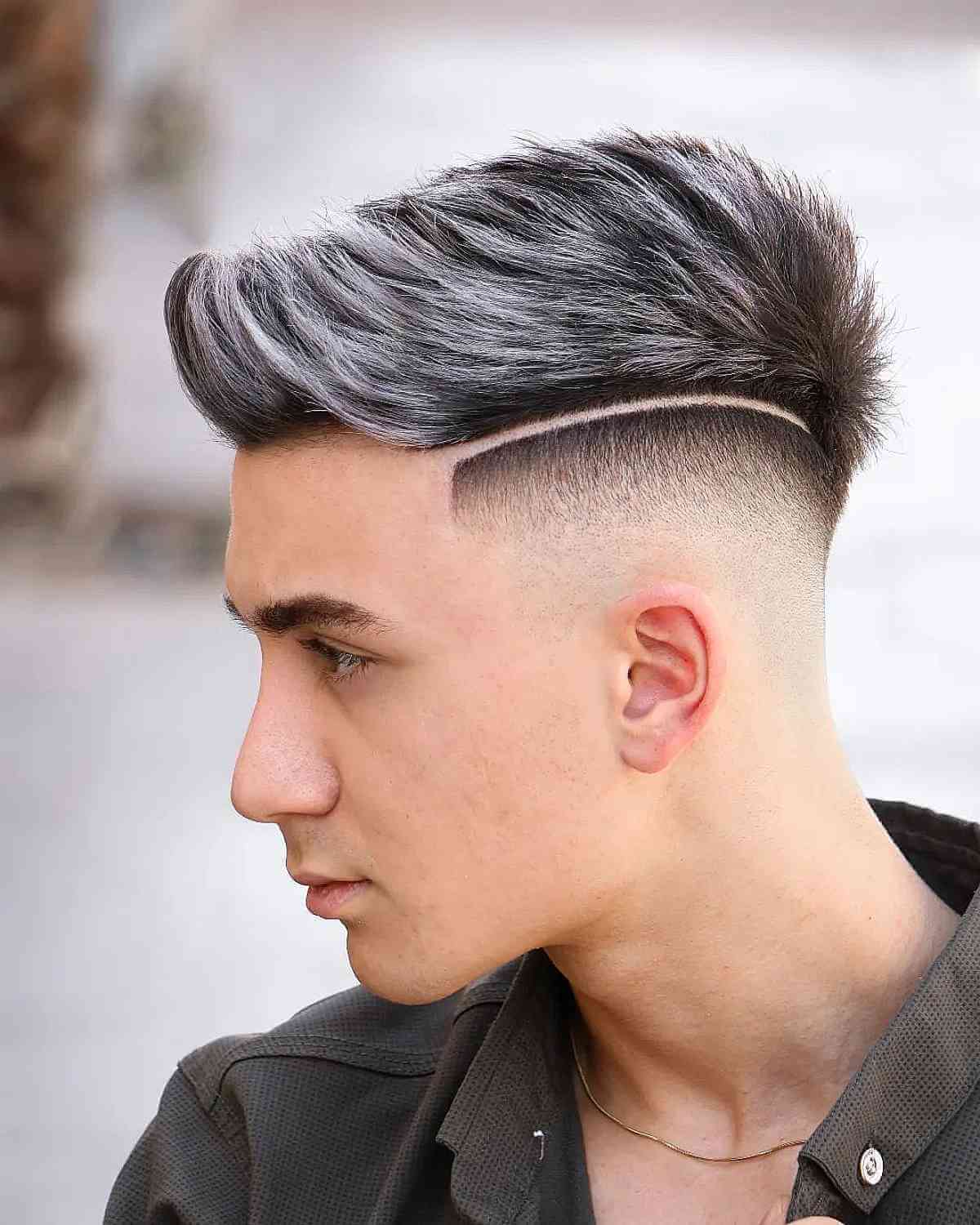 Sharp Disconnected Cut with Platinum Tips for Men