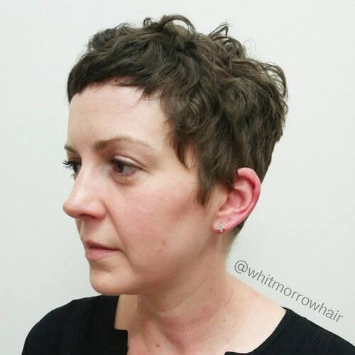 25 Cute Easy Hairstyles For Short Curly Hair