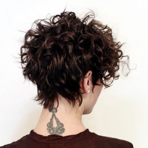 25 Cute Easy Hairstyles For Short Curly Hair