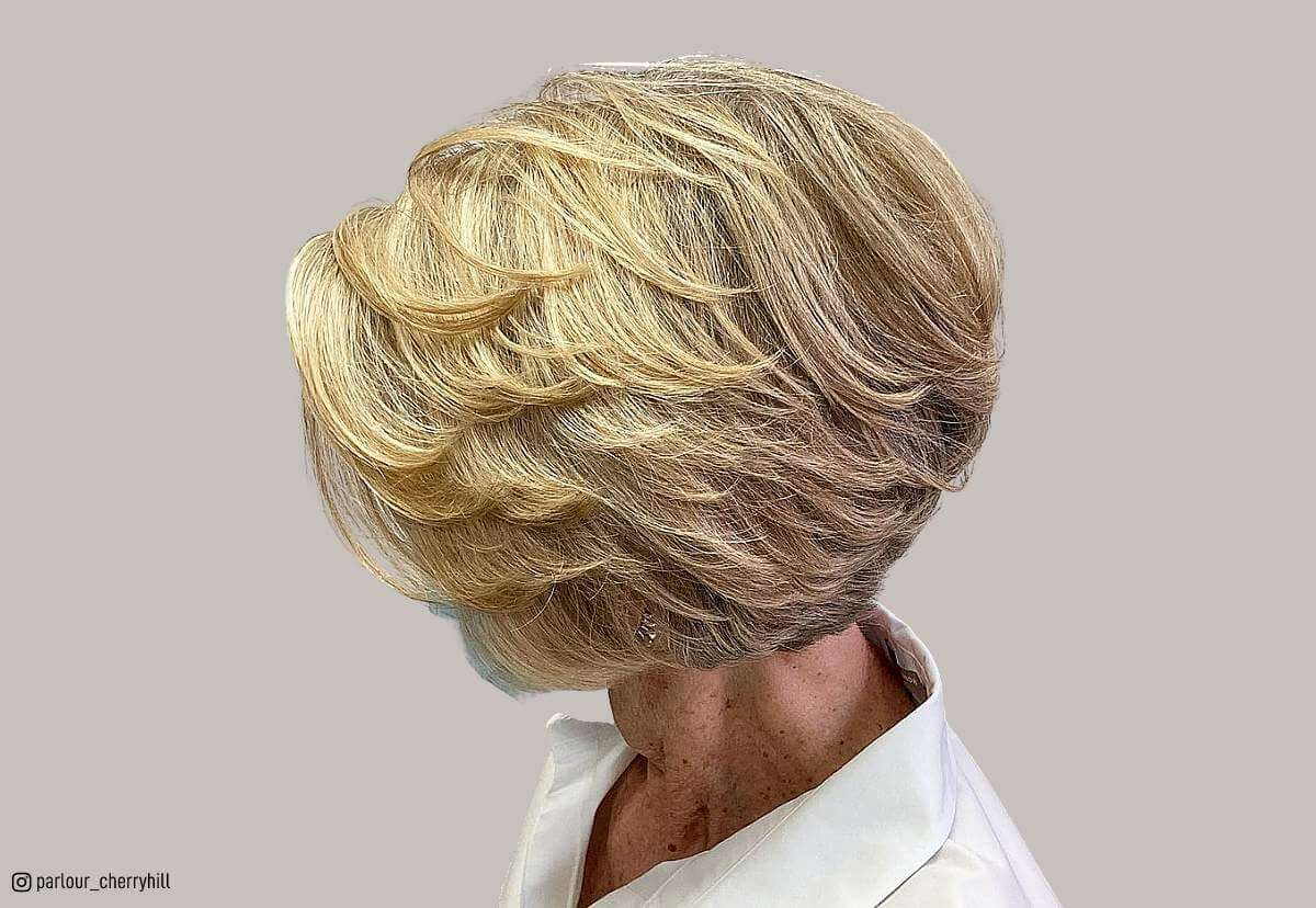 21 Cutest Short, Feathered Hair Ideas for an Amazing Layering Effect 21 Cutest Short, Feathered Hair Ideas for an Amazing Layering Effect
