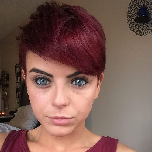 m absolutely inwards beloved alongside maroon pilus correct straight off fifteen Best Maroon Hair Color Ideas – Dark, Black Ombre Colors