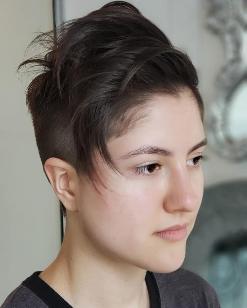 23 Flattering Short Haircuts For Oval Faces In 2020