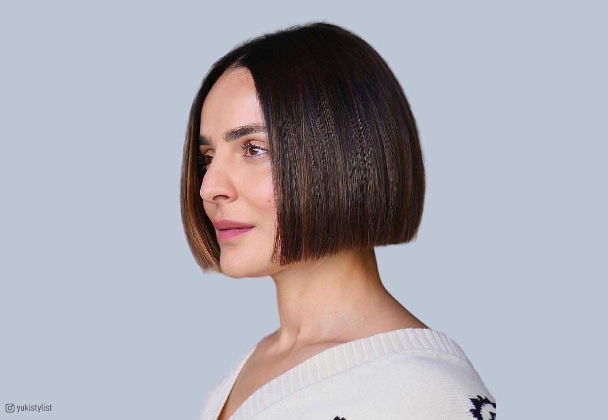 Image of Classic blunt bob short straight hair