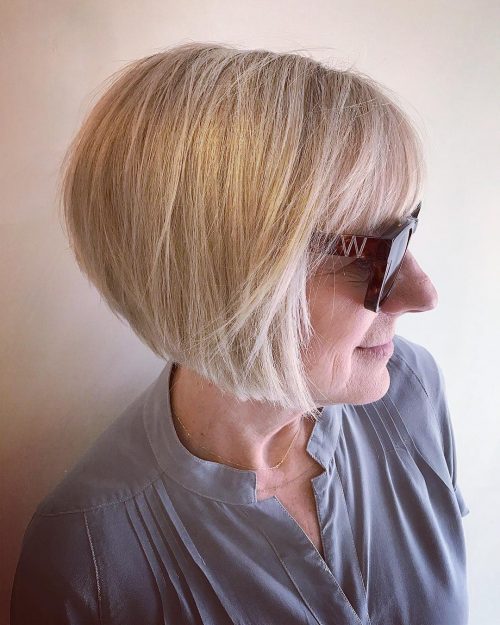  the stacked bob is a shorter haircut that makes operate of exactly cutting graduated layers to  27 Best Stacked Bob Hairstyles You’ll See This Year