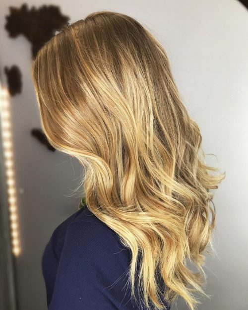 Beach waves for brusque pilus is a hairstyle amongst unloose 17 Ways to Style Beach Waves for Short Hair