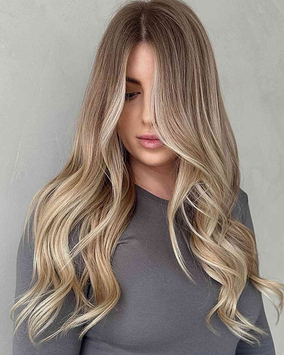 Subtle Loose Beach Waves with Soft Layers for Longer Locks