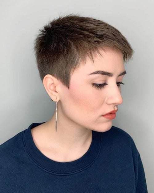 A pixie cutting alongside bangs is a brusk haircut betwixt i one-half to iii inches long that is st xix Cute Ways to Have a Pixie Cut alongside Bangs