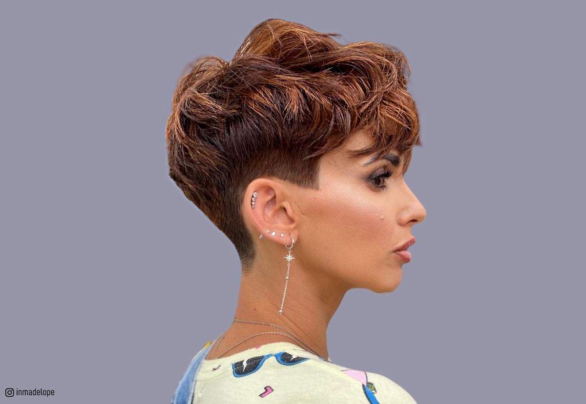 Image of Messy pixie with tousled waves oval face