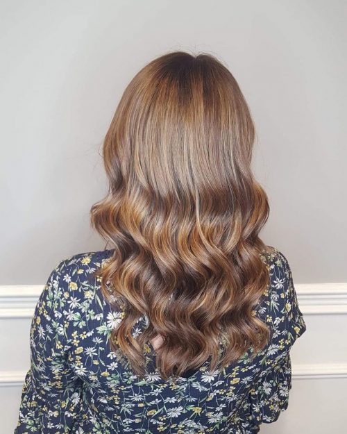 buttery shade that never goes out of fashion These Are This Year’s 17 Hottest Caramel Hair Color Ideas