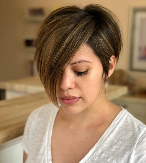 19 Best Short Hair With Highlights To Show Your Colorist In 2020
