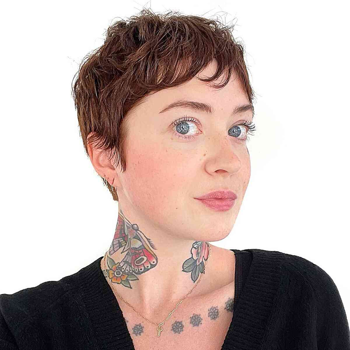 Vintage 90s Textured Pixie with Short Bangs