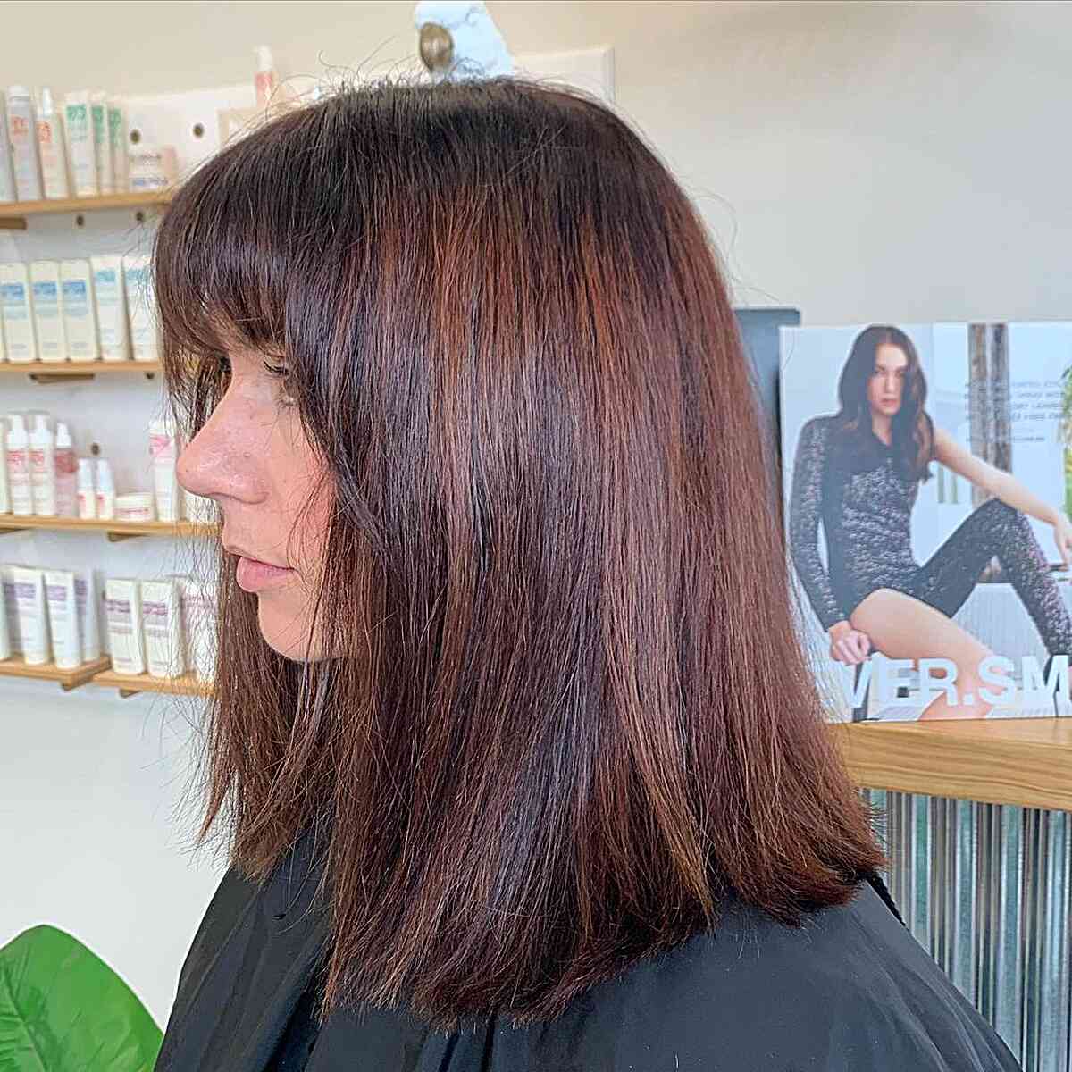Picture of a warm auburn tones shoulder length hair