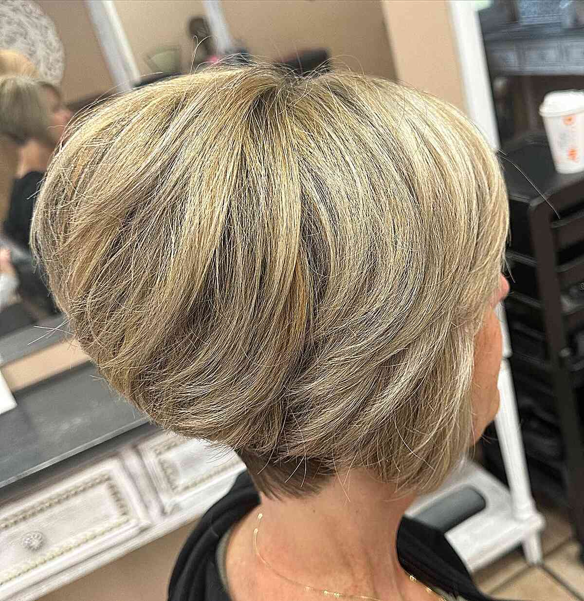 Wedge Bob with Short Stacked Layers with Highlights
